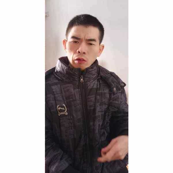 33岁岁四川单身帅哥 - 玉溪吉缘网