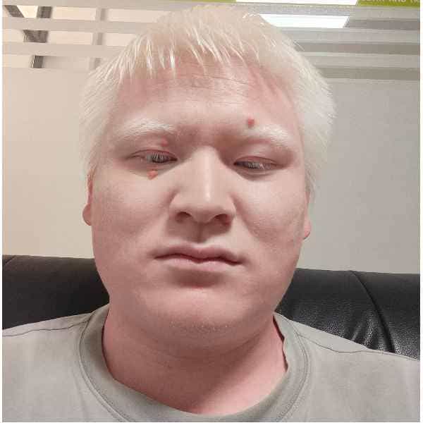 30岁岁安徽单身帅哥 - 玉溪吉缘网