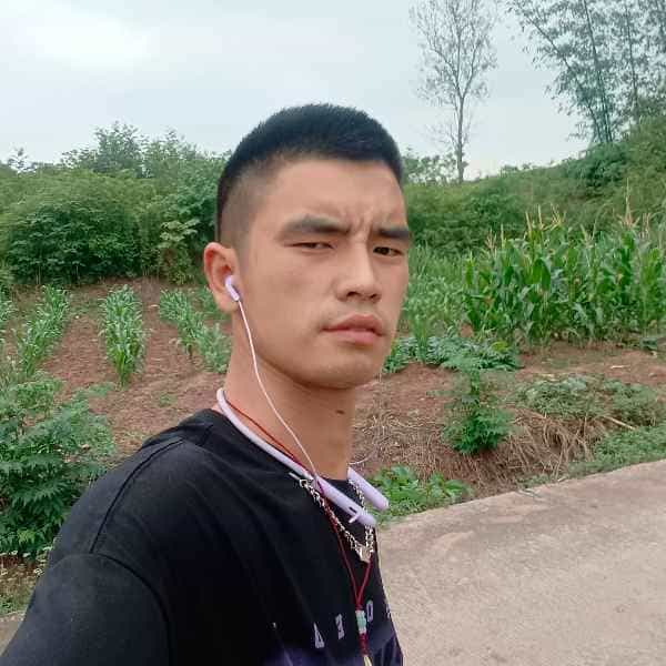 35岁岁四川单身帅哥 - 玉溪吉缘网
