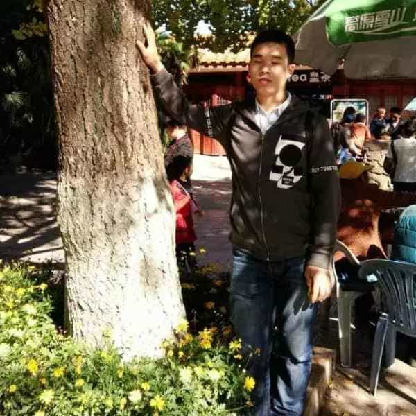 32岁岁四川单身帅哥 - 玉溪吉缘网