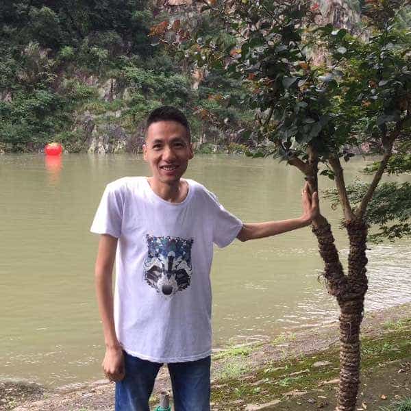 40岁岁湖北单身帅哥 - 玉溪吉缘网