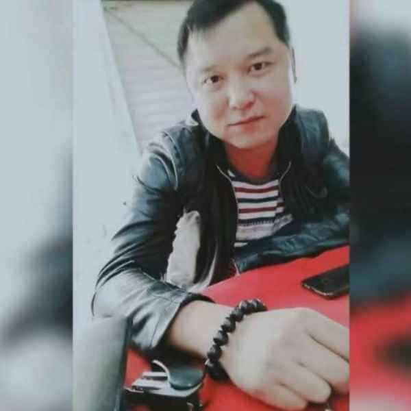 40岁岁湖南单身帅哥 - 玉溪吉缘网